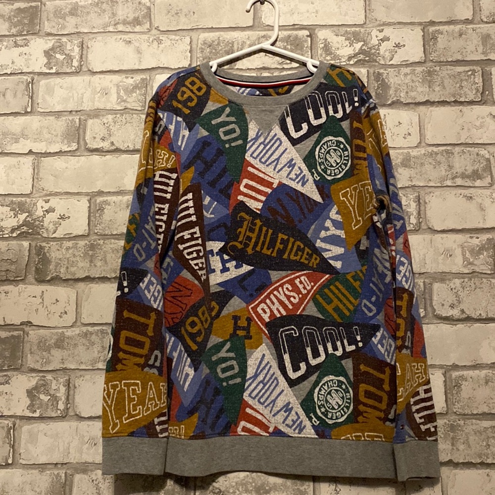 Tommy Hilfiger Signature Crewneck Size L (12-14) Years